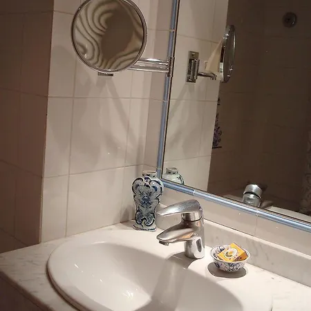 Caron De Beaumarchais