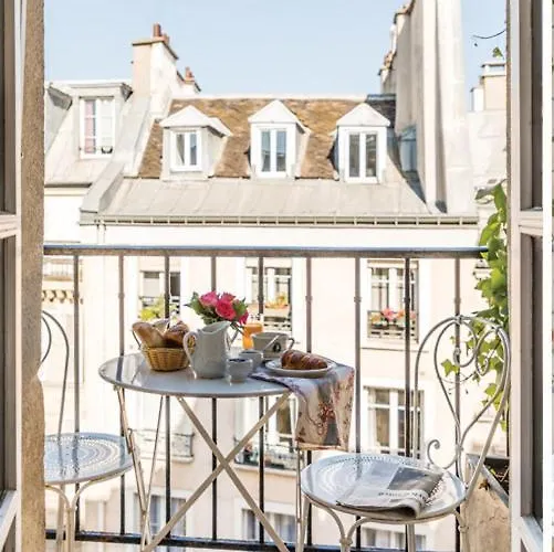 فندق Caron De Beaumarchais