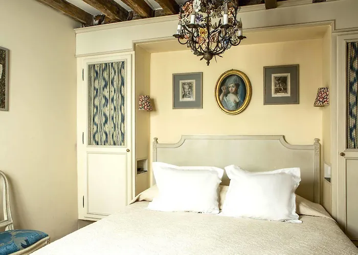 Caron De Beaumarchais 3* باريس