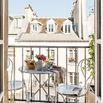 Otel Caron De Beaumarchais