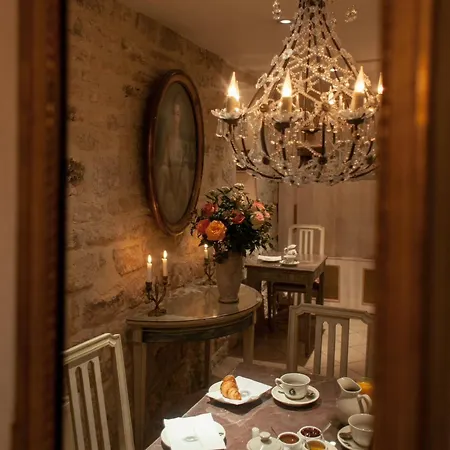 Caron De Beaumarchais Отель 3*