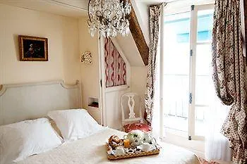 Caron De Beaumarchais باريس