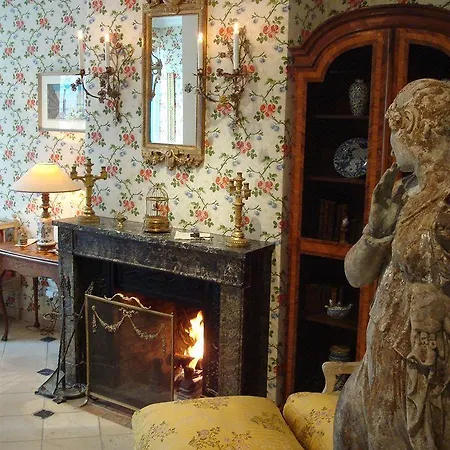 فندق Caron De Beaumarchais