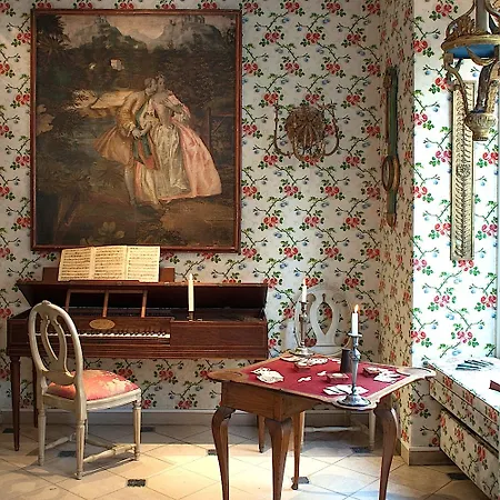 מלון Caron De Beaumarchais