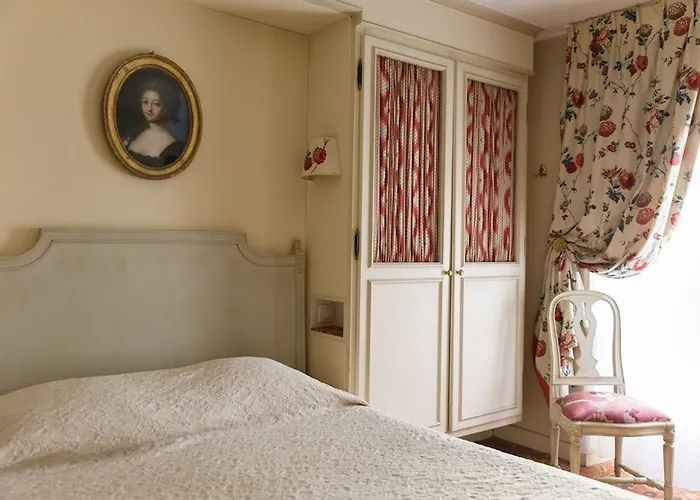 Caron De Beaumarchais