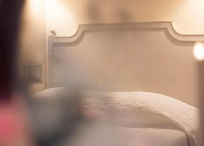 Hotel Caron De Beaumarchais 3*