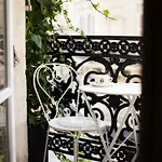 Caron De Beaumarchais
