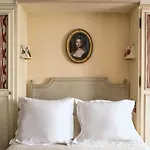 Caron De Beaumarchais Paris