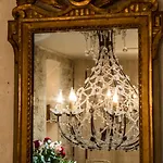 Hotel Caron De Beaumarchais 3*