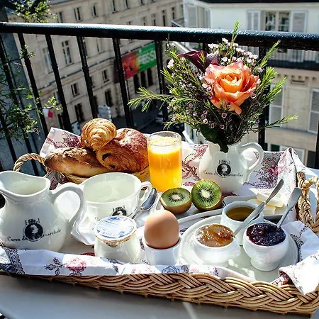 Caron De Beaumarchais 3* Paris