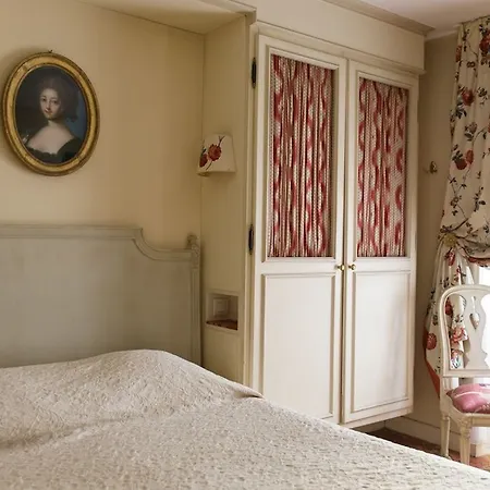 Caron De Beaumarchais