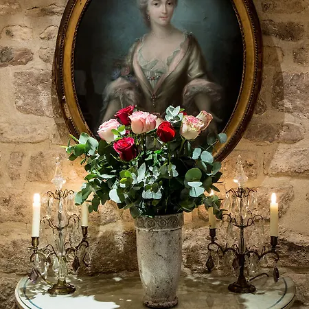 Hotel Caron De Beaumarchais 3*